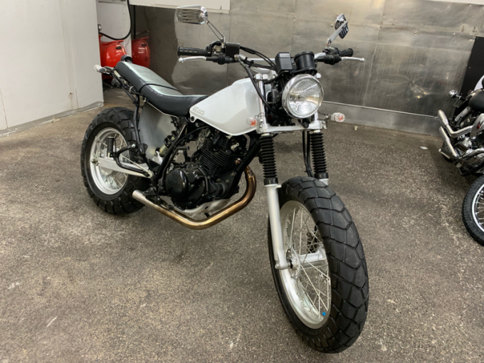 YAMAHA TW225_d0348774_20422595.jpg
