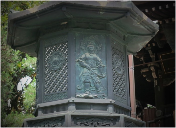 < 革 堂 >_c0036080_10513239.jpg