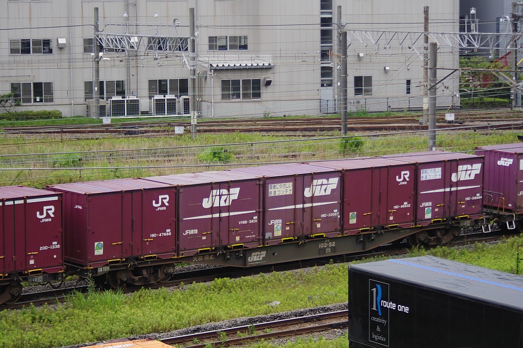 f0203926_22405850.jpg