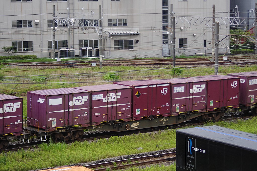 f0203926_22411082.jpg
