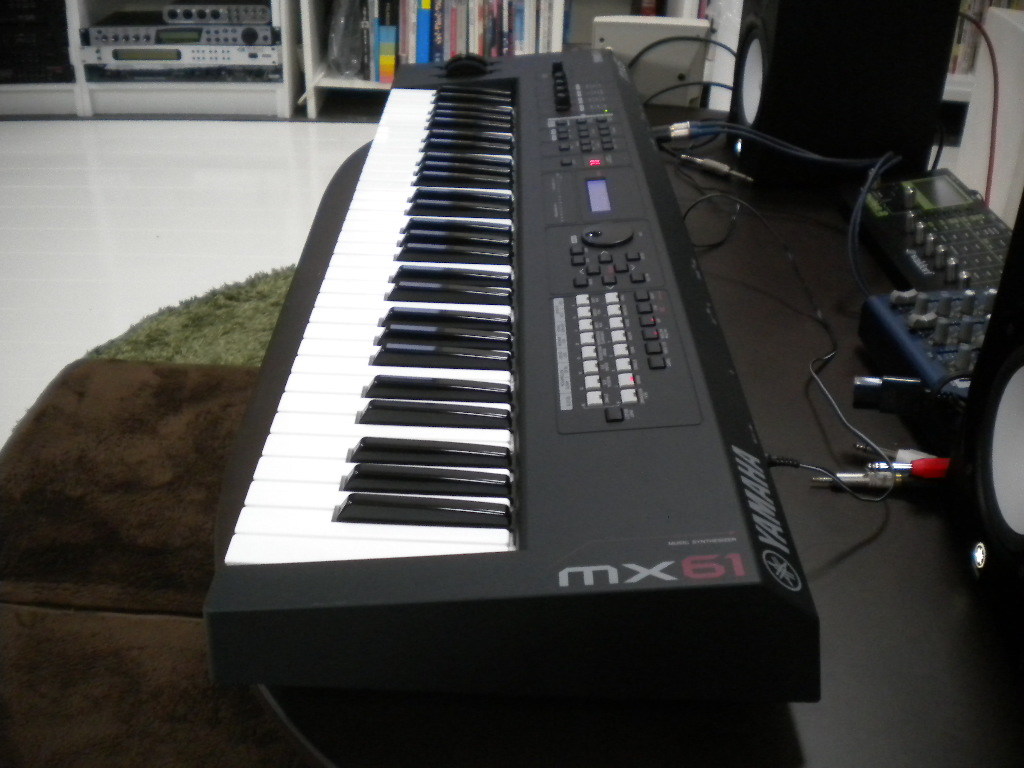 YAMAHA MX61試奏記 : 風流音色まねゑもん YAMAHA MX61試奏記 : 風流音色まねゑもん