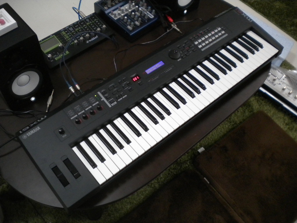 YAMAHA MX61試奏記 : 風流音色まねゑもん YAMAHA MX61試奏記 : 風流音色まねゑもん