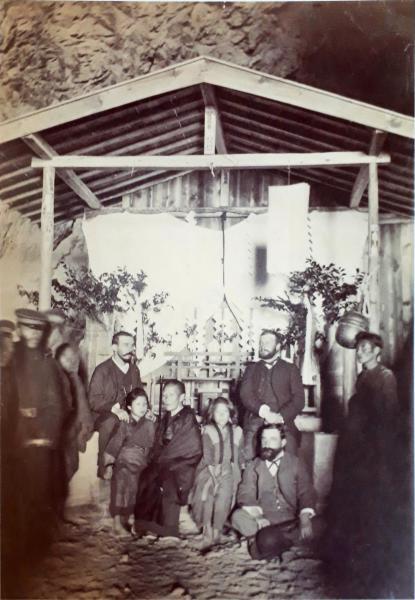 【江ノ島いにしえの風景】絵葉書と古写真で見る神奈川海の情景(漫画追記、箱根地蔵、司馬江漢、ザ・ファー・イースト写真、ライデン大学、横浜開港資料館、遊行寺、段葛、青銅鳥居追記)【郷愁】_b0116271_11123146.jpg