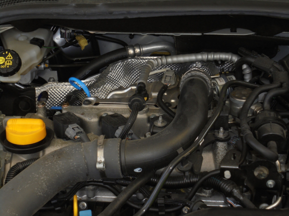 ルーテシア4/ph2/1.2tアーシングキット取り付けレビュー_f0032891_12293235.jpg