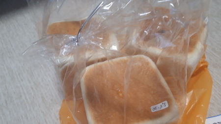 焼きたて食パン　一本堂_d0106134_05491941.jpg
