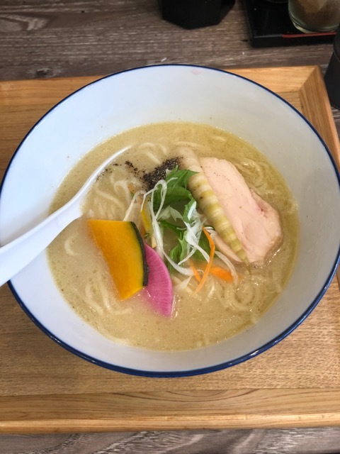 すっかり梅雨に_b0105458_17080810.jpeg