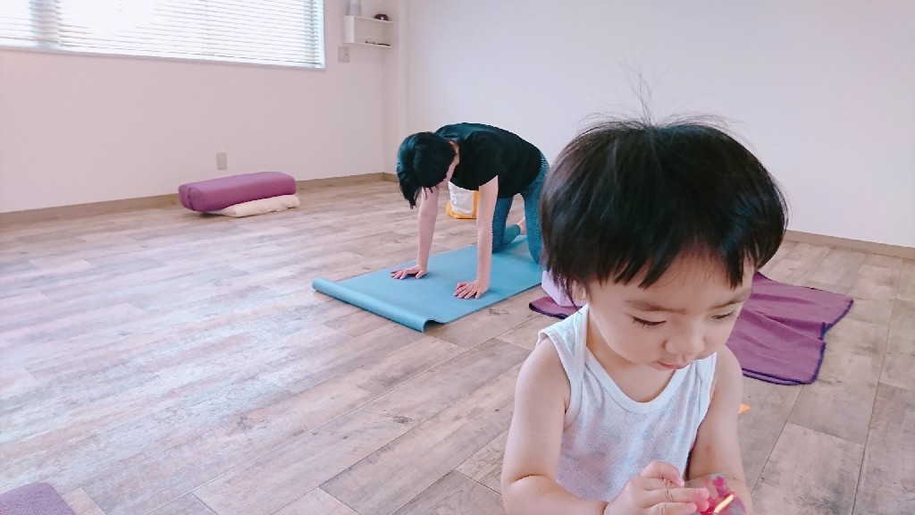ママヨガ&#128118;*今日は湿..._b0383560_15235783.jpg