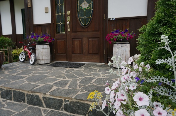 今咲いているお花_e0365880_23304058.jpg