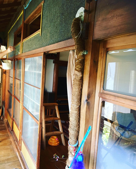 縁側のリノベーション。〜 古いじゅらく壁に珪藻土を塗る〜_d0077603_08023158.jpg