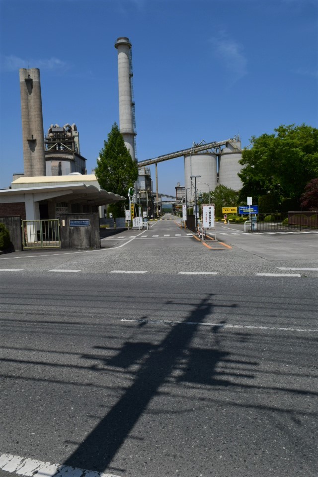 埼玉県秩父市の旧秩父セメント第二工場(昭和モダン建築探訪)_f0142606_10144937.jpg