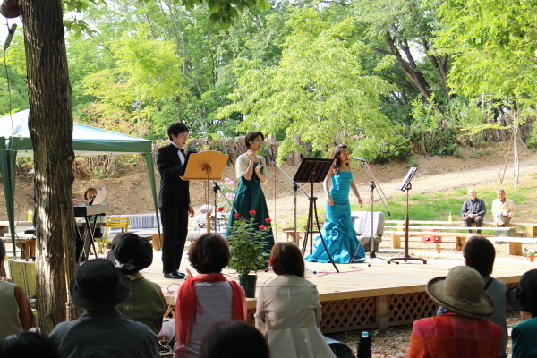栃木市太平山響きの森 コンサートステージ