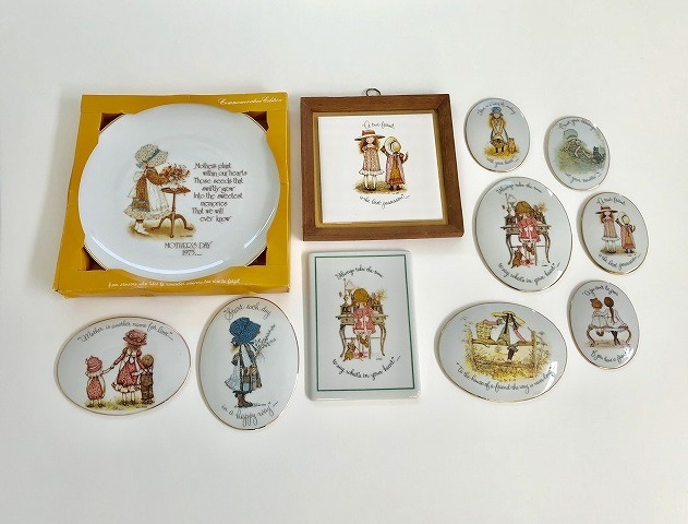 Vintage Collectible Holly Hobbie- 2 Wood Pictures 