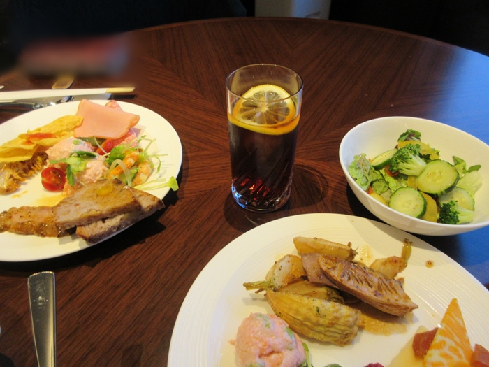 【横浜ベイシェラトン】カクテルタイム【シェラトンクラブ】_b0009849_16404141.jpg