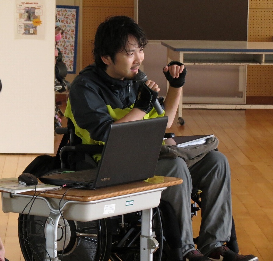 【福光東部小学校】ふくし体験講座_b0159251_16491081.jpg