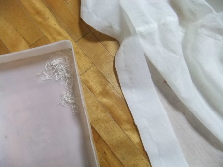 見返しがつき 裾もぐるりとしつけ縫い 細々洋裁日記 見返しがつき 裾もぐるりとしつけ縫い 細々洋裁日記