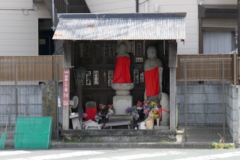 地蔵堂(井草2)_a0121671_09304560.jpg