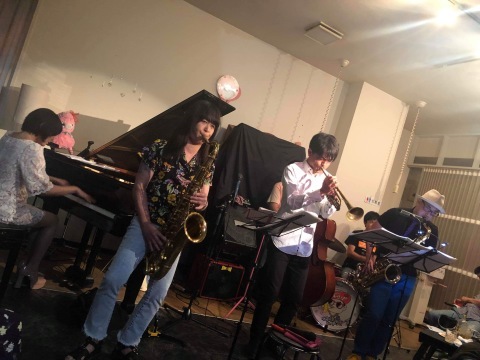 広島 Jazzlive Comin 本日月曜日のライブ！_b0115606_10480642.jpeg