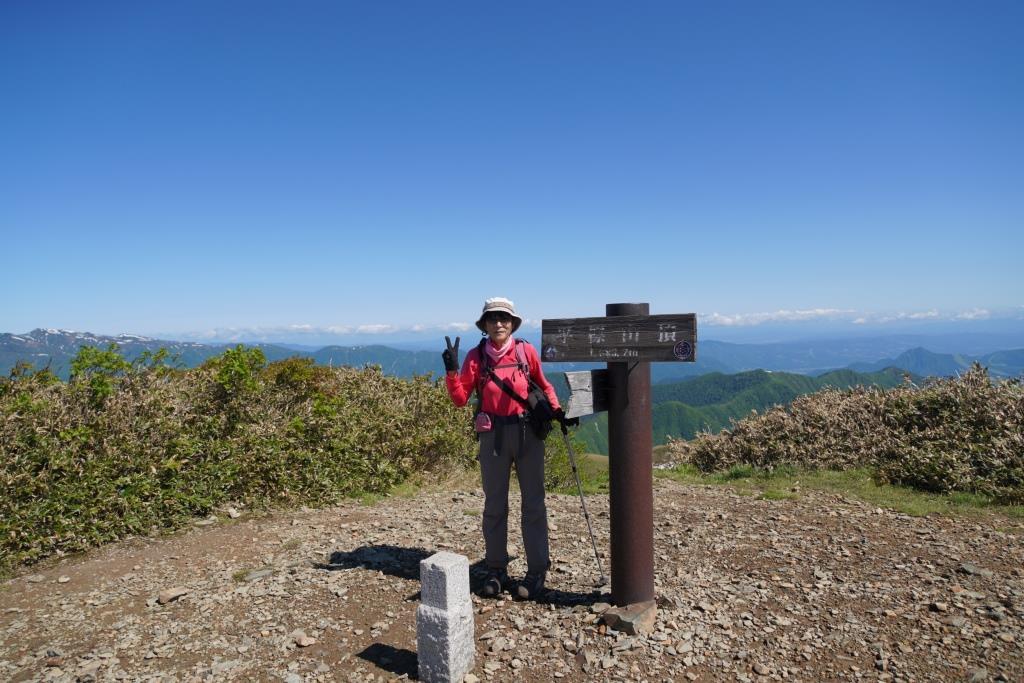 2019/6/13 『平標山～仙ノ倉山』花いっぱいの稜線歩き＆嬉しいバッタリ_a0340812_08210545.jpg