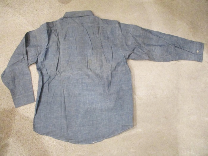 60\'s　DEAD　STOCK　Lee　CHAMBRAY　SHIRTS　NOS　+　明日、水曜日は店休日となります_e0187362_13273012.jpg