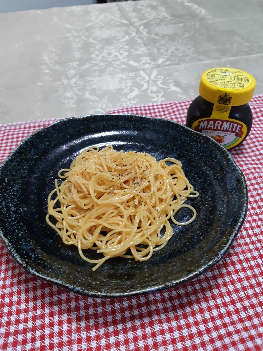 MARMITEのパスタ_b0352397_21581848.jpg