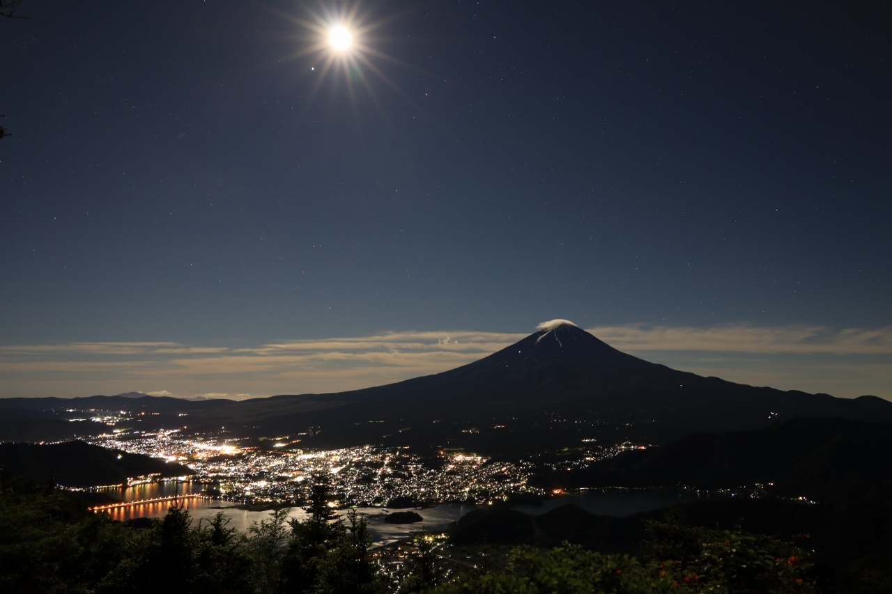 新道峠の山つつじ_a0188405_20380106.jpg