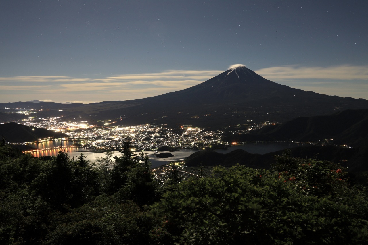 新道峠の山つつじ_a0188405_20380986.jpg