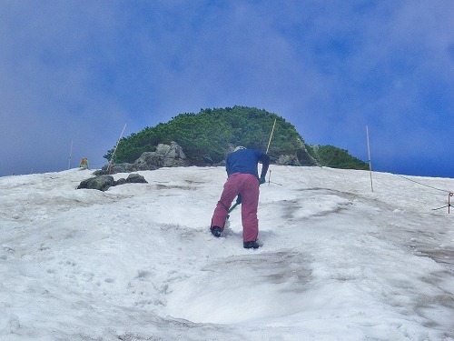 乗鞍大雪渓は夏スキーシーズン突入っ！！_a0353718_19540009.jpg