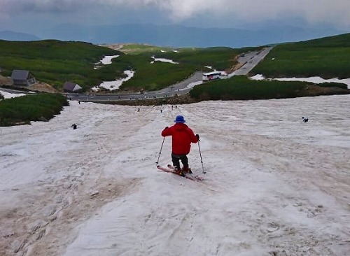 乗鞍大雪渓は夏スキーシーズン突入っ！！_a0353718_19542081.jpg