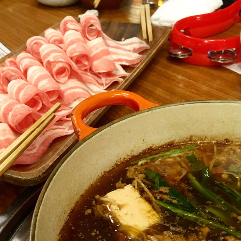 オジ旅ナイトでしゃぶしゃぶ食べながらみんなで大合唱_c0060143_09401709.jpg