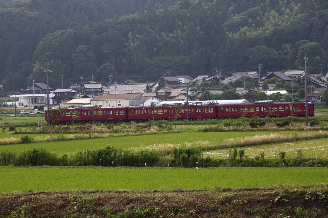 e0403850_01305275.jpg