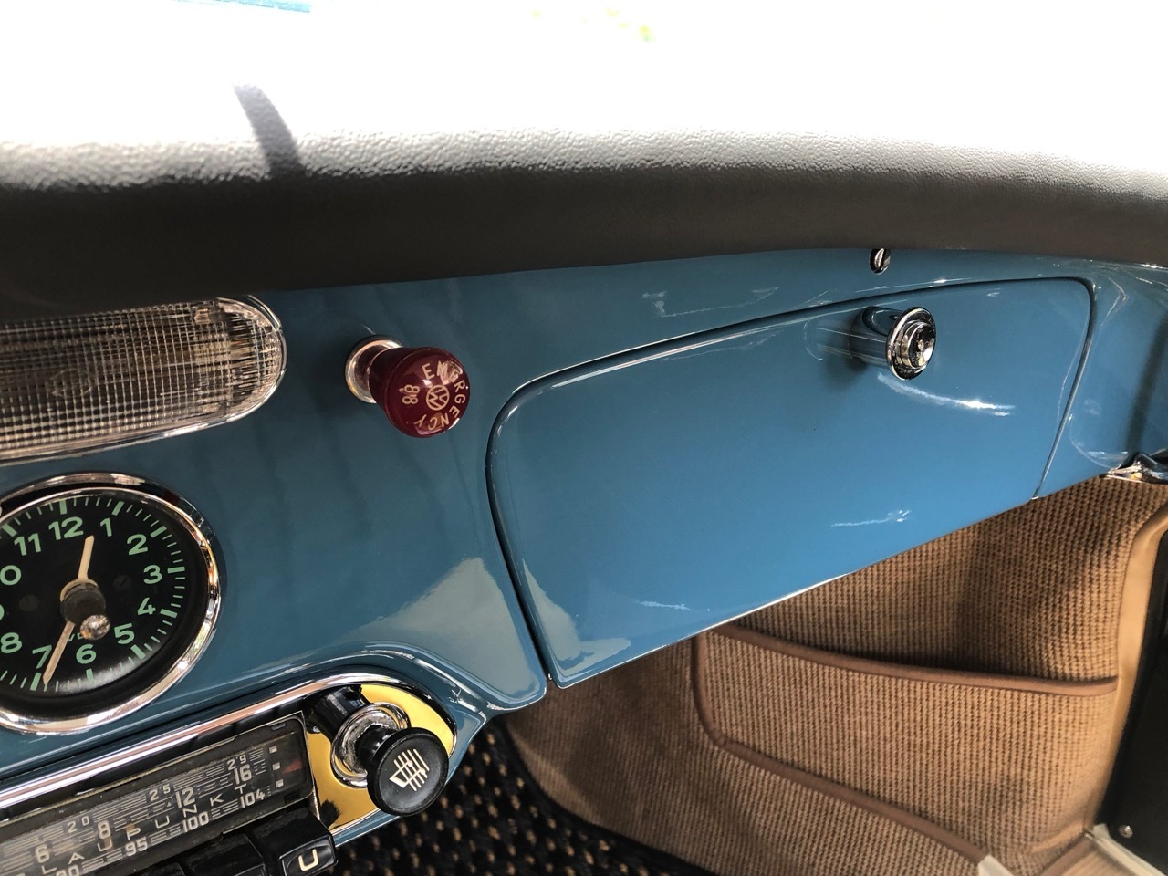 1960 PORSCHE 356-B SUPER90  ／　快調なポルシェ356-B_b0195093_10581544.jpg