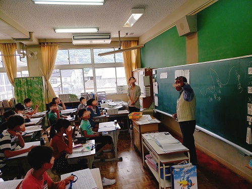 【二神です】安浦小学校に見学へ行ってきました。_e0175370_13141530.jpg