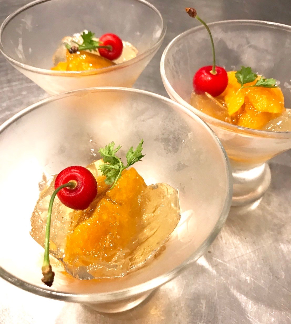 びわゼリー 一刻堂の裏方日記