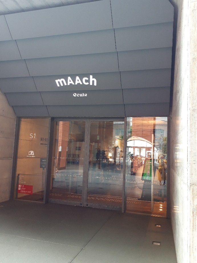b0133713_11034399.jpg