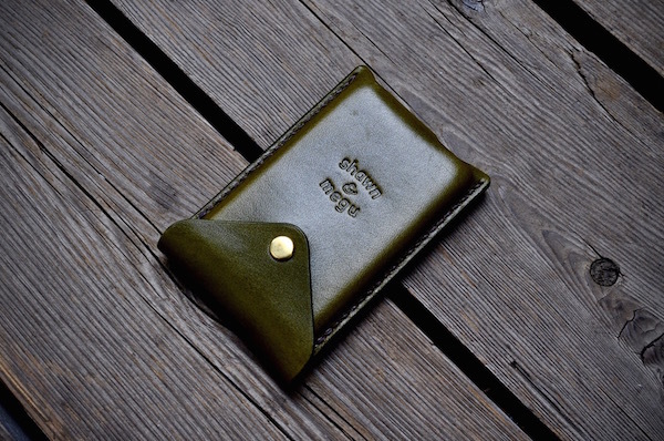 iPod classic leather case_b0172633_20565561.jpg