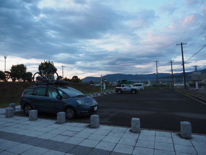 2019.06.18 小樽の色内公園で車中泊_a0225740_09305487.jpg