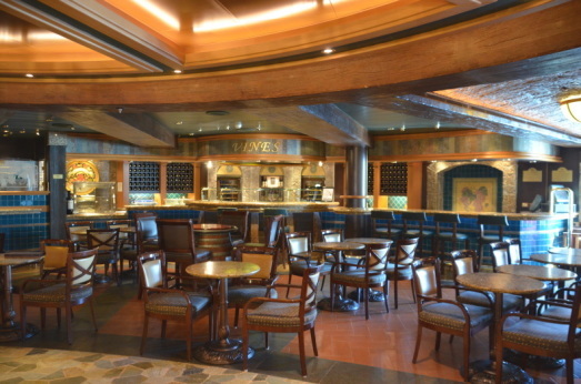 「THE PIAZZA」は、いつも楽しい船の中心:2017ルビープリンセスアラスカクルーズ_f0054556_19320295.jpg