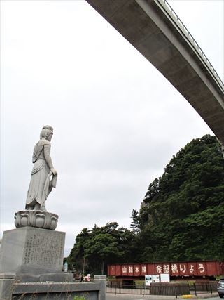 思い出の餘部橋梁へ_e0044657_22203191.jpg