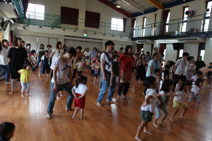 家族登園_b0277979_12015794.jpg