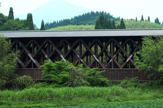 b0016557_13261116.jpg