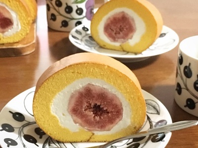 まるごといちじくのロールケーキ_f0231189_19525799.jpg