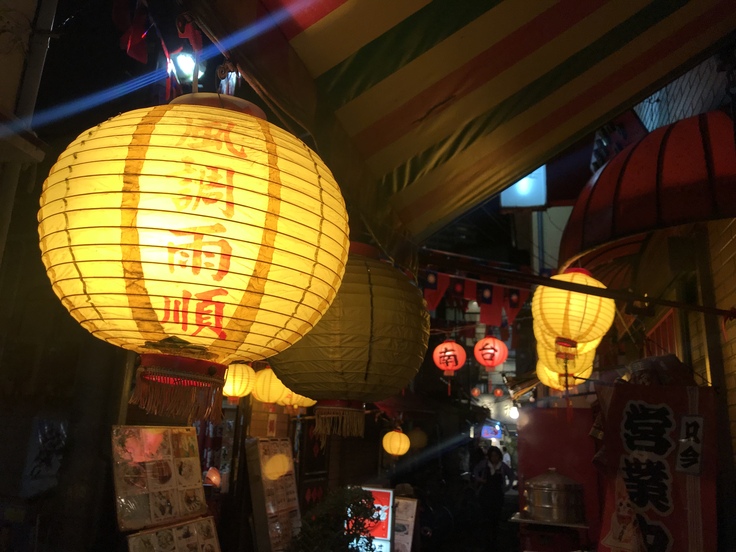 4軒目は「你好」提灯につられて裏路地へ ♪_c0212604_2149565.jpg