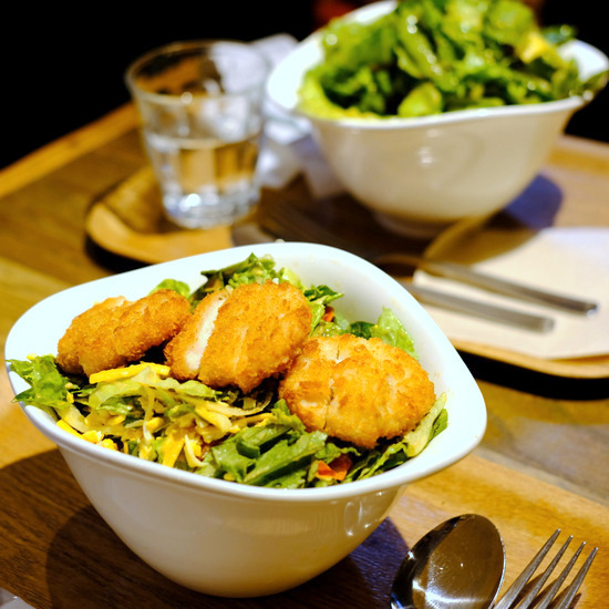 「表参道 SALADSTOP!のハウディー サラダランチ」_a0000029_18594770.jpg