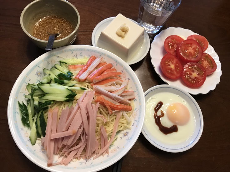 冷し中華ふう♪ 山から降りて遅いランチ_c0212604_157152.jpg
