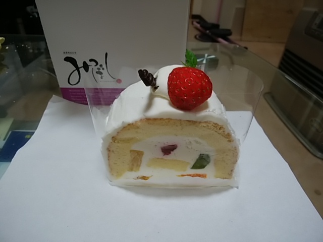 ケーキいただきました_a0167308_13063213.jpg