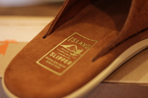 「ISLAND SLIPPER」 \"SUEDE SANDAL PTS705BHR\" ご紹介_f0191324_07571284.jpg