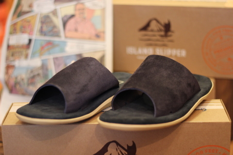 「ISLAND SLIPPER」 \"SUEDE SANDAL PTS705BHR\" ご紹介_f0191324_07572060.jpg