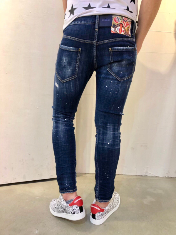 DSQUARED2より 2019FW新作デニムのご紹介！_e0308287_12562917.jpg