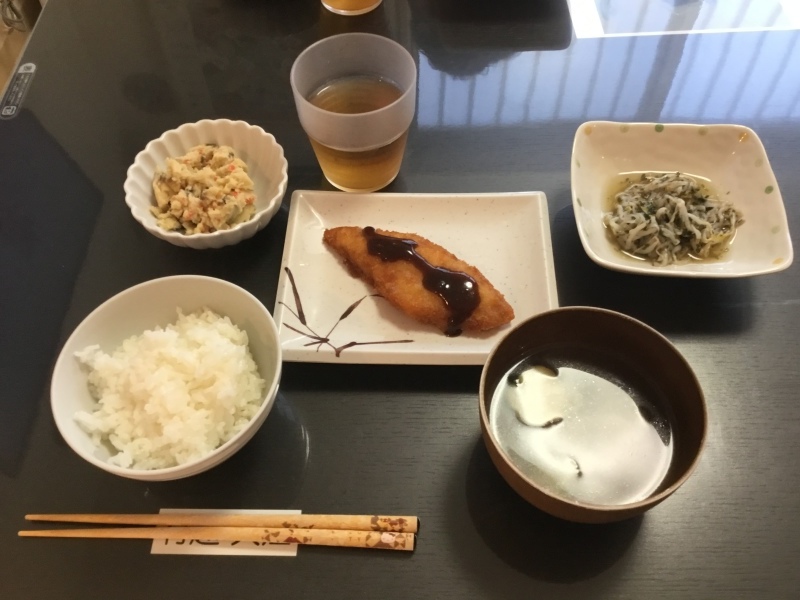 しらゆり荘 夕食  白身魚のフライ  豆乳しっとり卯の花  もやしの梅肉和え_c0357519_17560784.jpeg