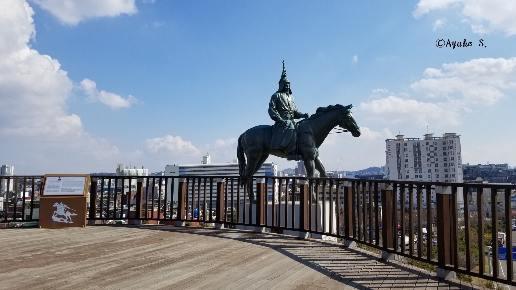 の 末裔 ロケ 地 太陽